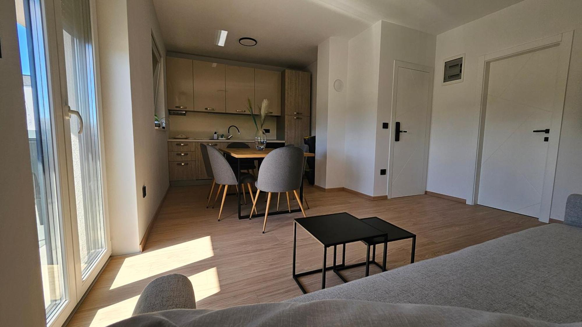 Richi Rooms & App フンタナ エクステリア 写真
