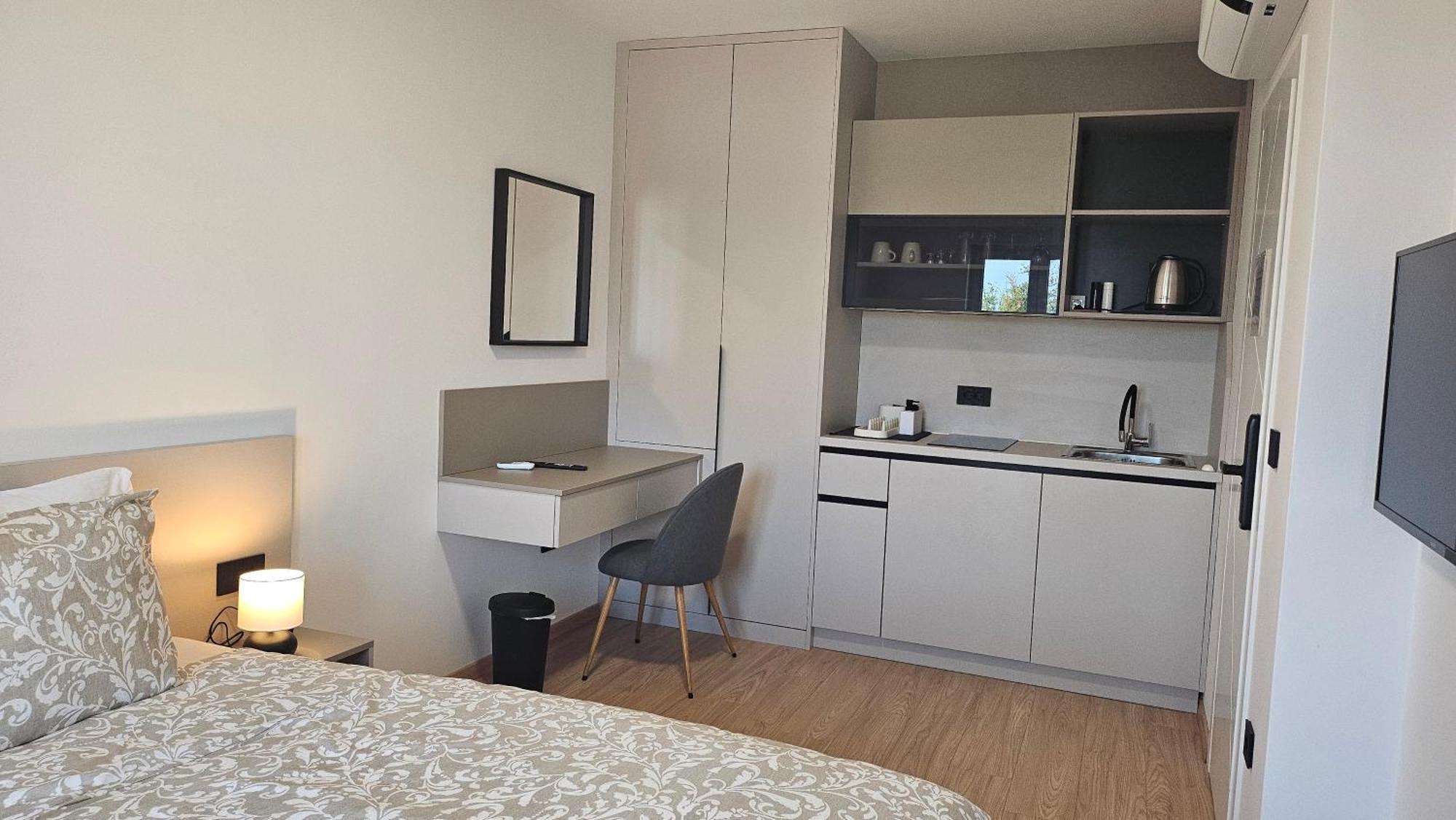 Richi Rooms & App フンタナ エクステリア 写真