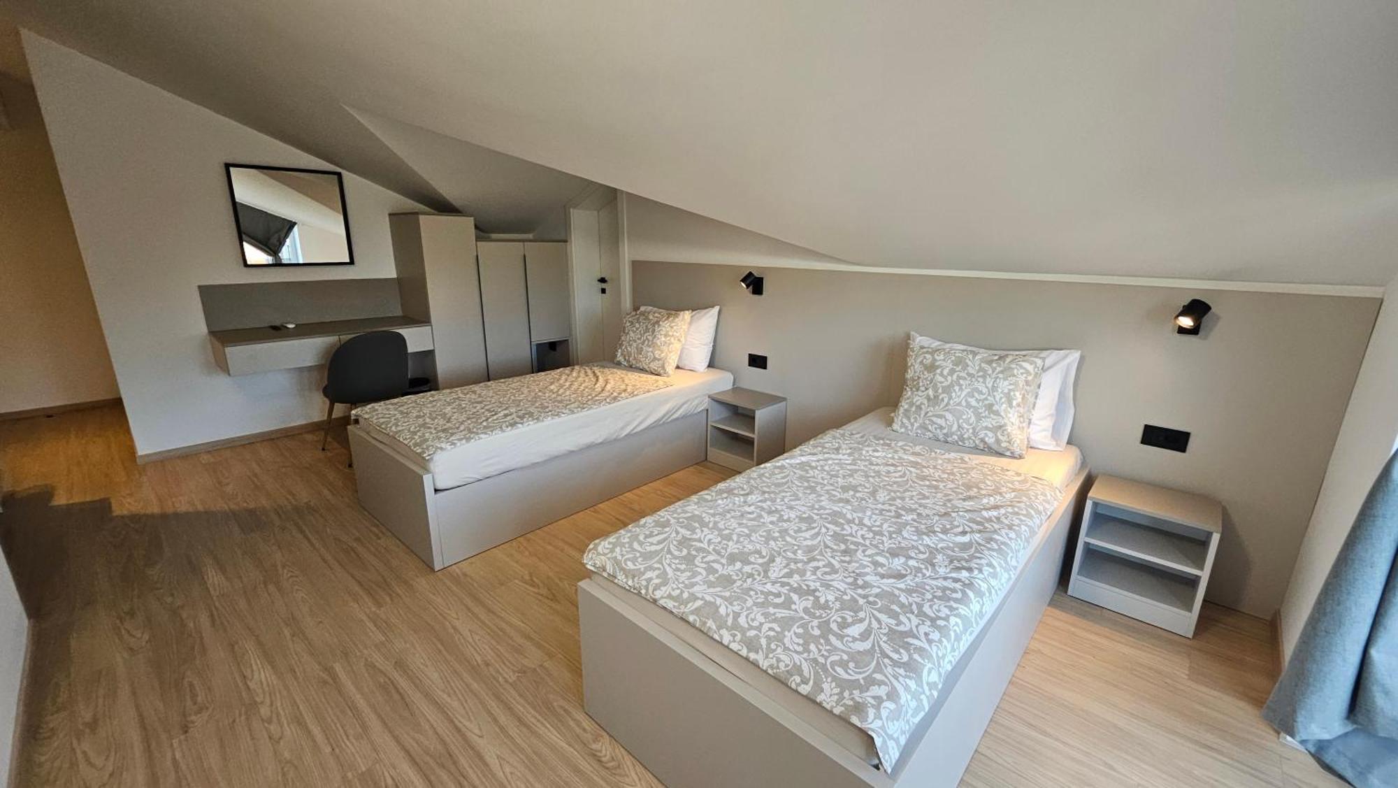 Richi Rooms & App フンタナ エクステリア 写真
