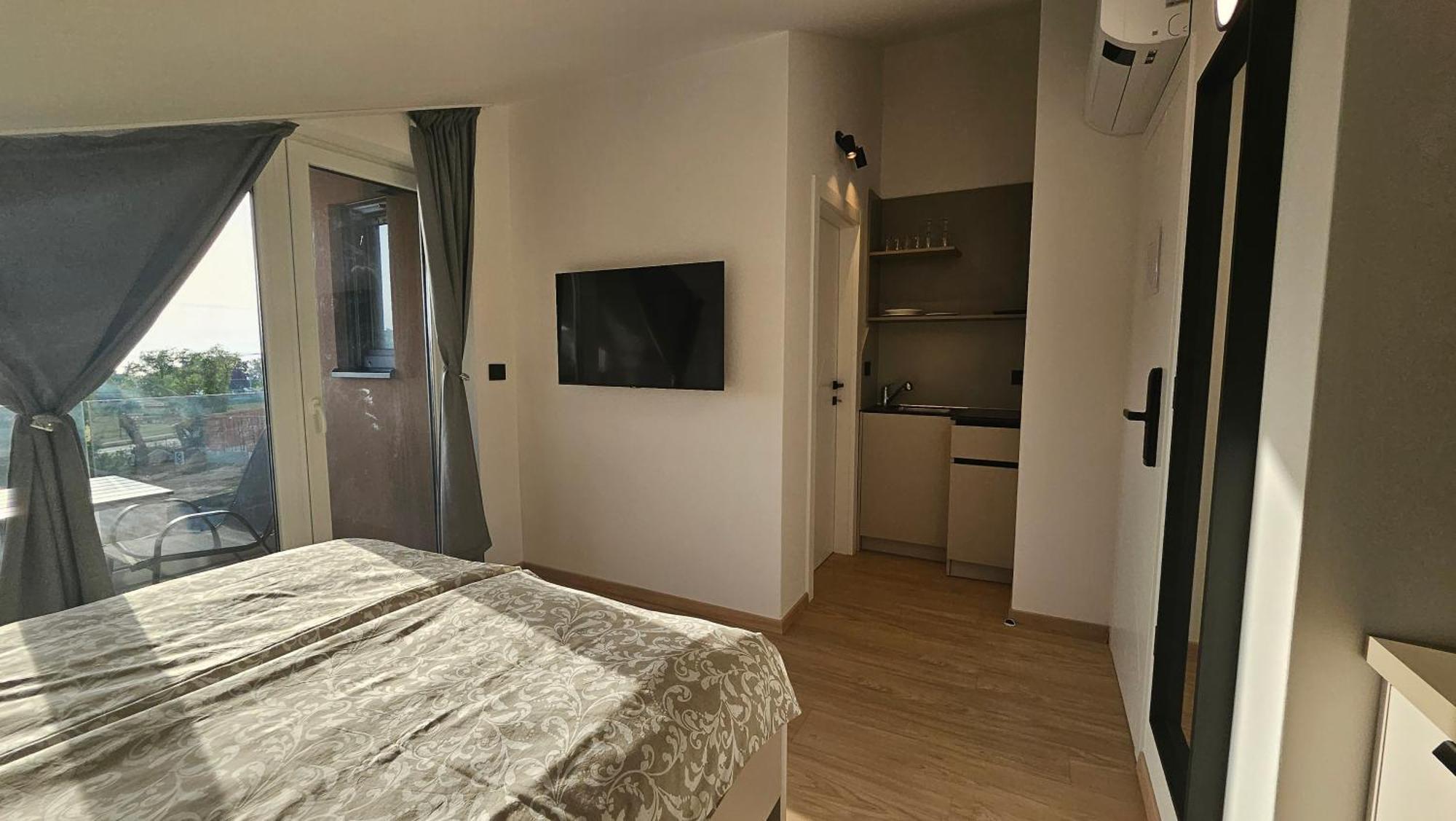 Richi Rooms & App フンタナ エクステリア 写真